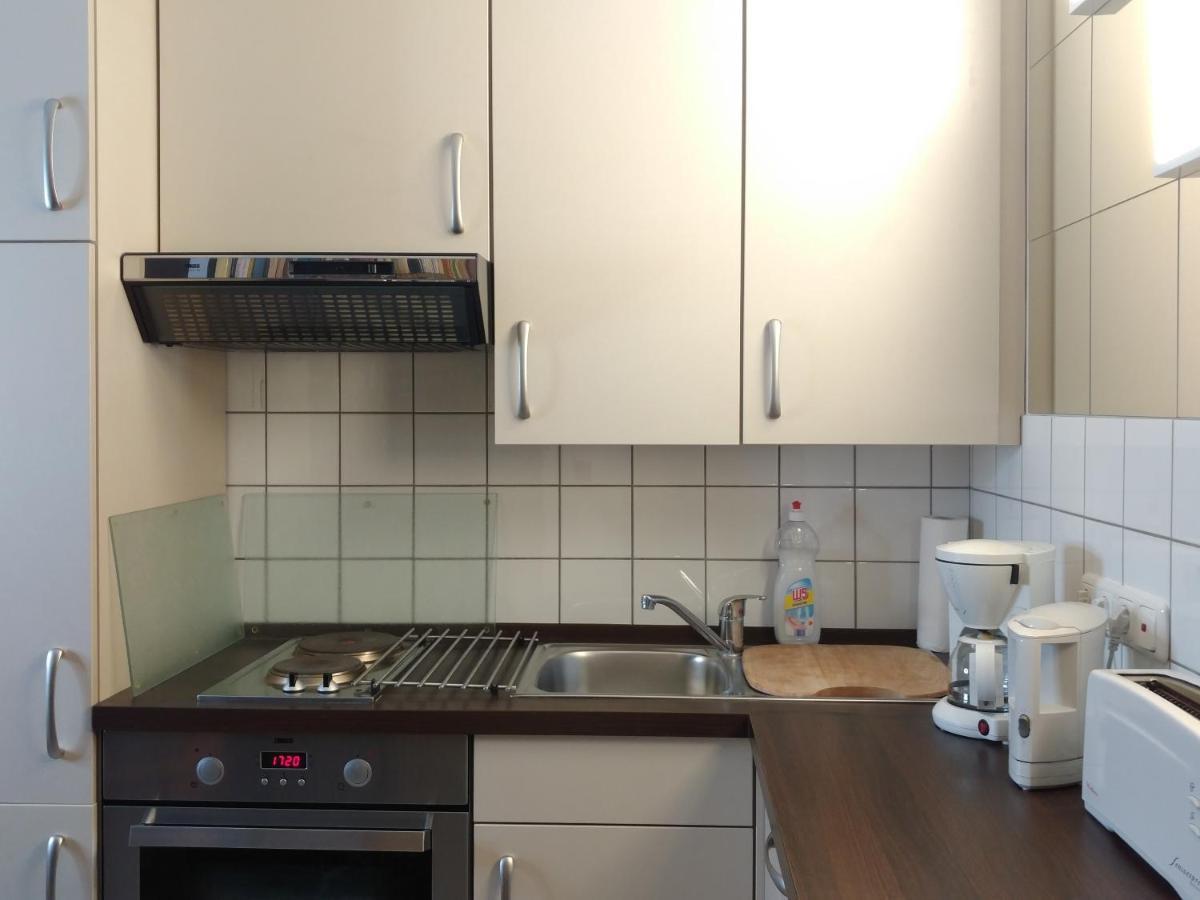 B&B Am See Koeln - Privatzimmer מראה חיצוני תמונה